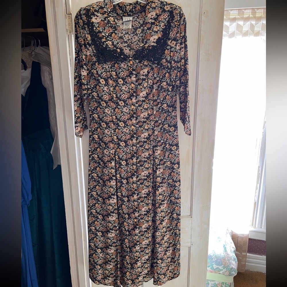 90’s Floral Vintage dress